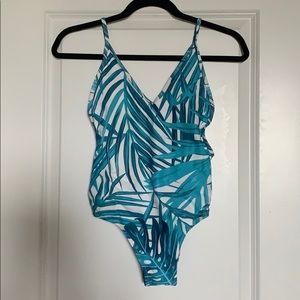 Tropical one-piece bathing suit - never worn